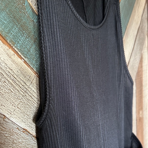 NEW! Black Ribbed Pocket Romper - Picture 3 of 5